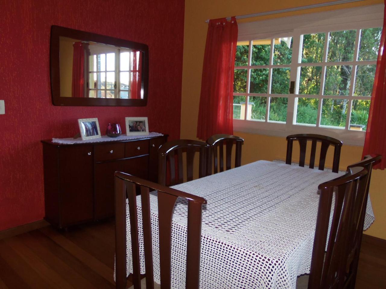 Casa Ampla Com Comodos Confortaveis 그라마도 외부 사진