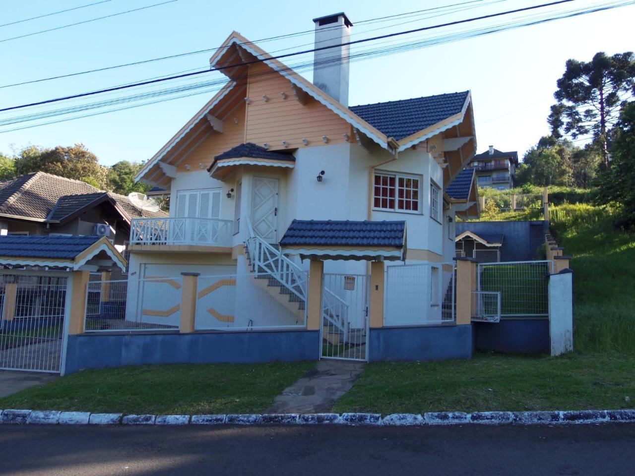 Casa Ampla Com Comodos Confortaveis 그라마도 외부 사진